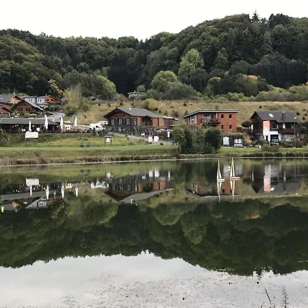 Obere-seeterrasse * Rieden (Mayen-Koblenz)
